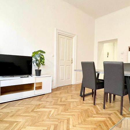 Premium Residence At Famous Vienna Kutschkermarkt Exterior foto